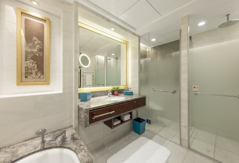 اتاق لوکس با چشم‌انداز باغ, Shangrila Shenyang