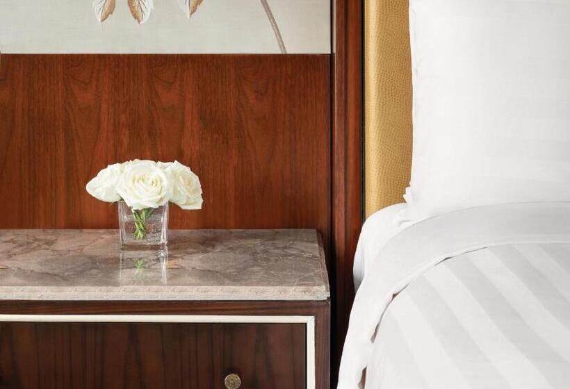 اتاق لوکس با تخت بزرگ, Shangrila Shenyang