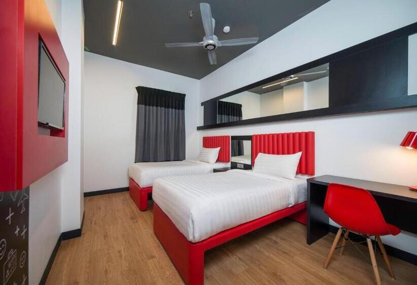 Номер Стандарт, Tune Hotel Klia   Klia2