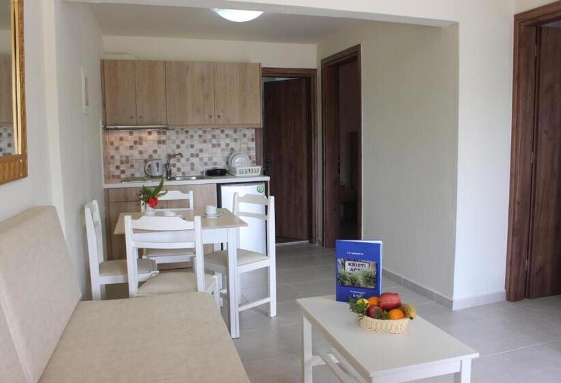 Дом 2 Спальни, Kristi Apartments