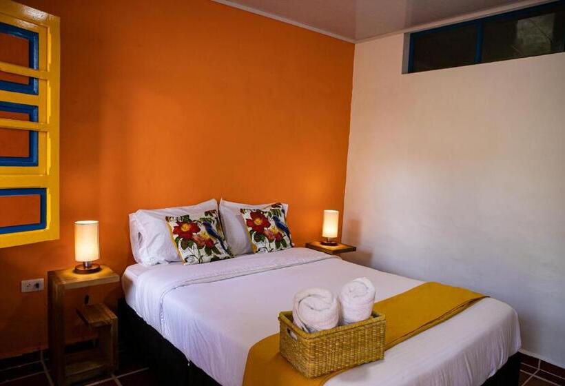 Quarto Estandar, Ecohotel Monteverde