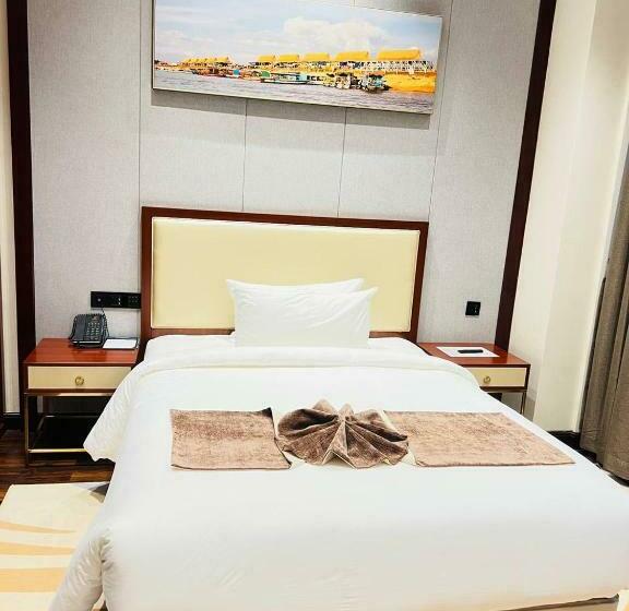 اتاق لوکس یک تخته, V V Hotel Battambang