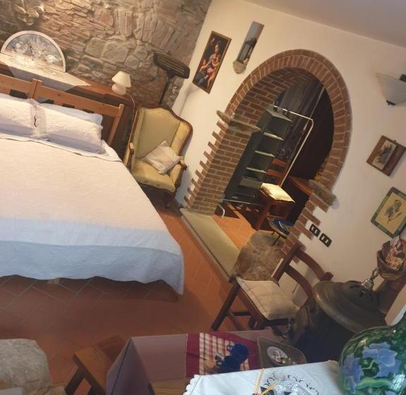 Номер Стандарт, Helga S House  Una Finestra Sul Borgo