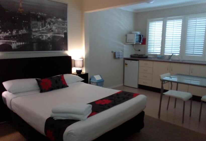 إستوديو قياسى, Brisbane Street Studios