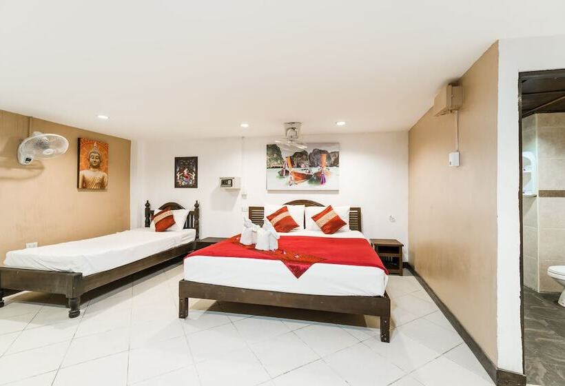Номер Deluxe, Rich Resort Beachside