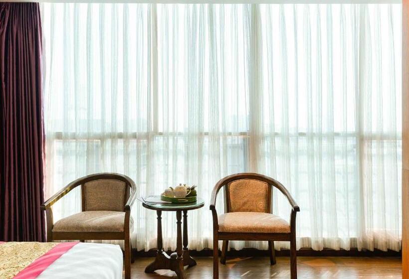 اتاق استاندارد سه نفره, Saigonciti