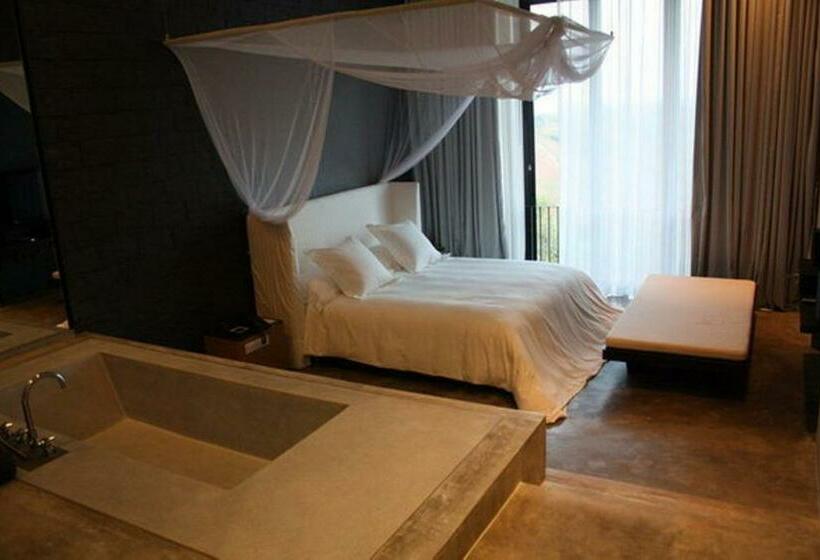 Номер Deluxe с Балконом, Sala Khaoyai