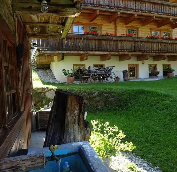 Дом 4 Спальни, Oberschupferhof