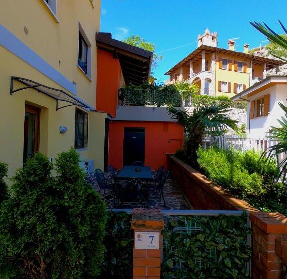 Apartamento 2 Dormitórios, La Madrugada