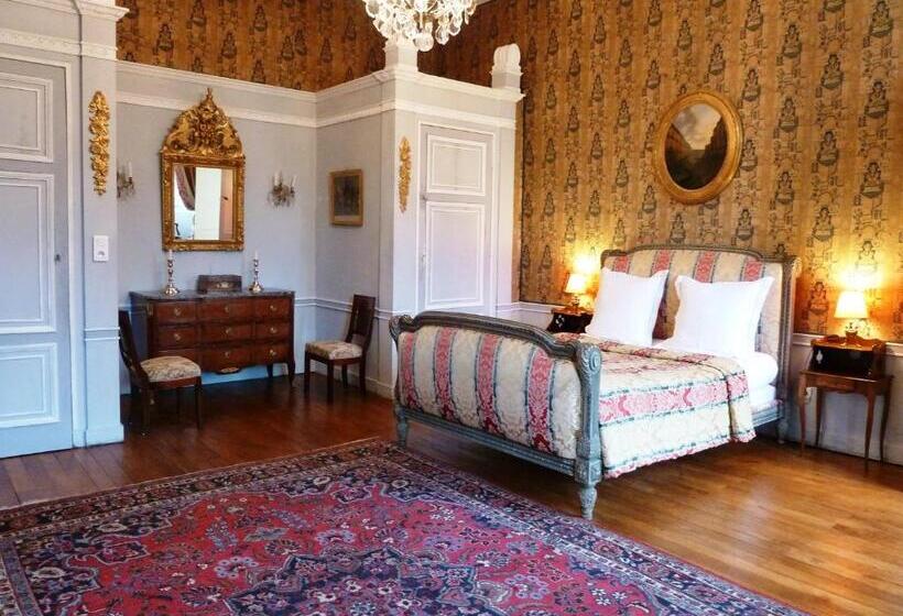 Quarto Estandar, Château De Saint Augustin