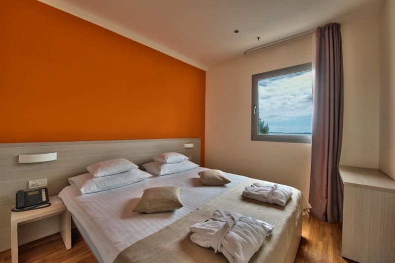 اتاق خانوادگی, Crvena Luka Resort