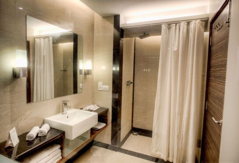行政房间, Mercure Chandigarh Tribune Chowk