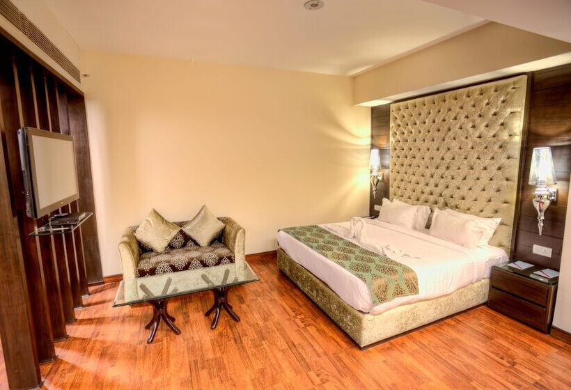 行政房间, Mercure Chandigarh Tribune Chowk