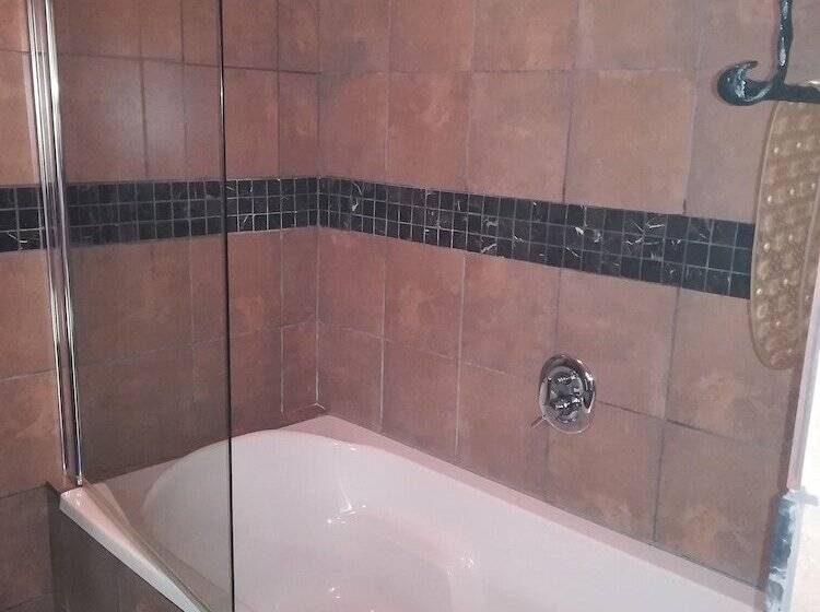 Номер Стандарт, 24 Onvrey Guest House
