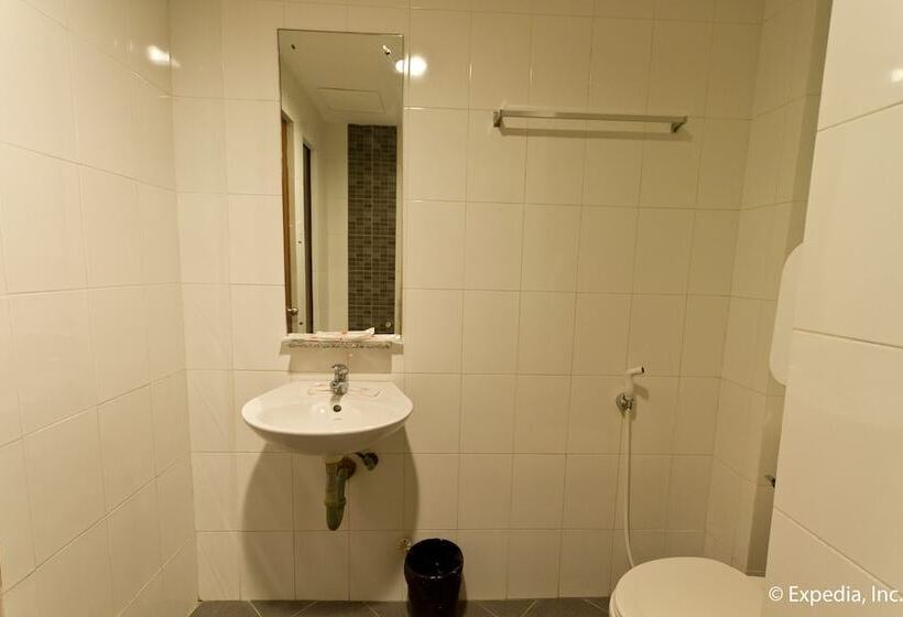 Семейный Номер, Express Inn   Mactan