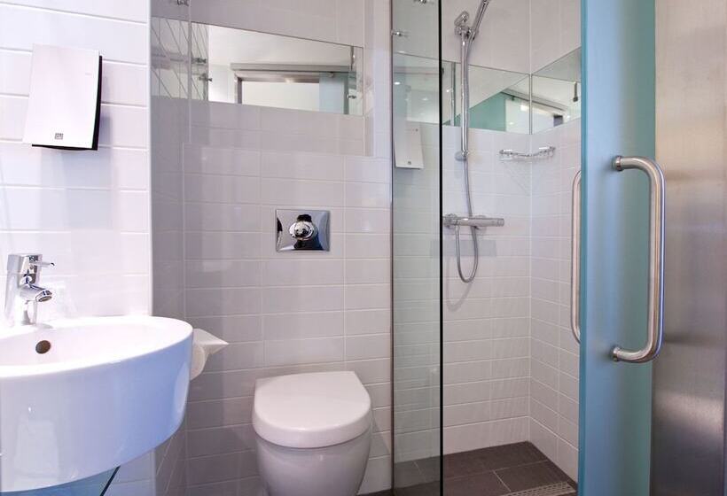Номер Стандарт, Sleeperz Hotel Newcastle