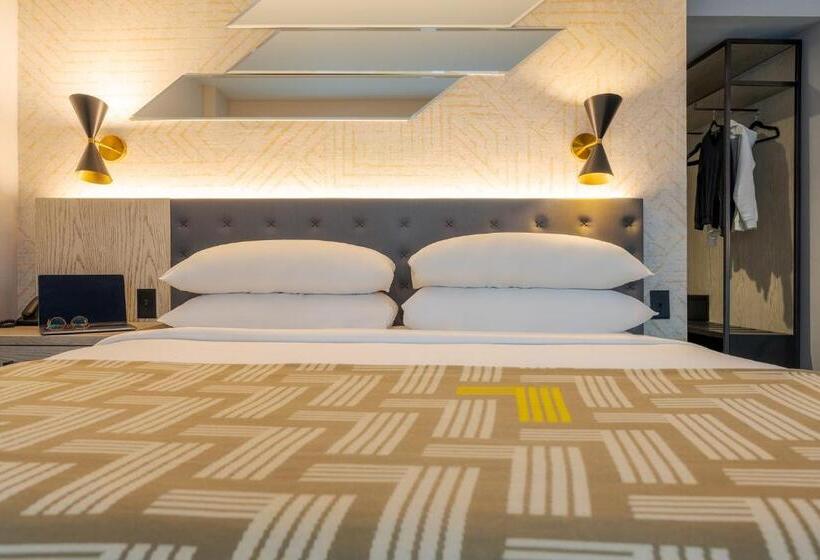 可观景的小型套房, Pestana Cr7 Times Square