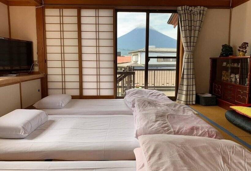 Семейный Номер, Guest House En