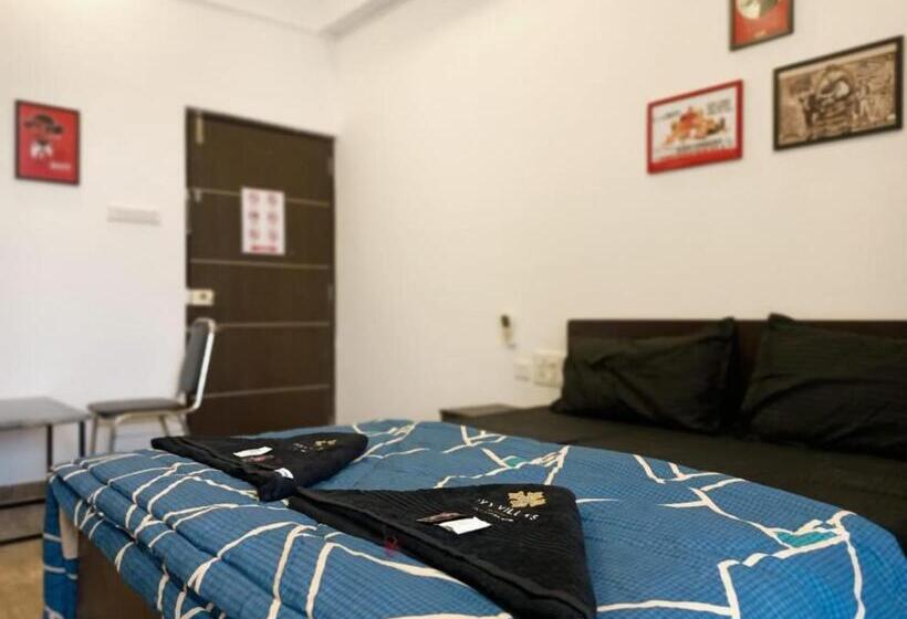 Студио Стандарт с Балконом, Ivy Pali Studio Rooms , Dhokshet