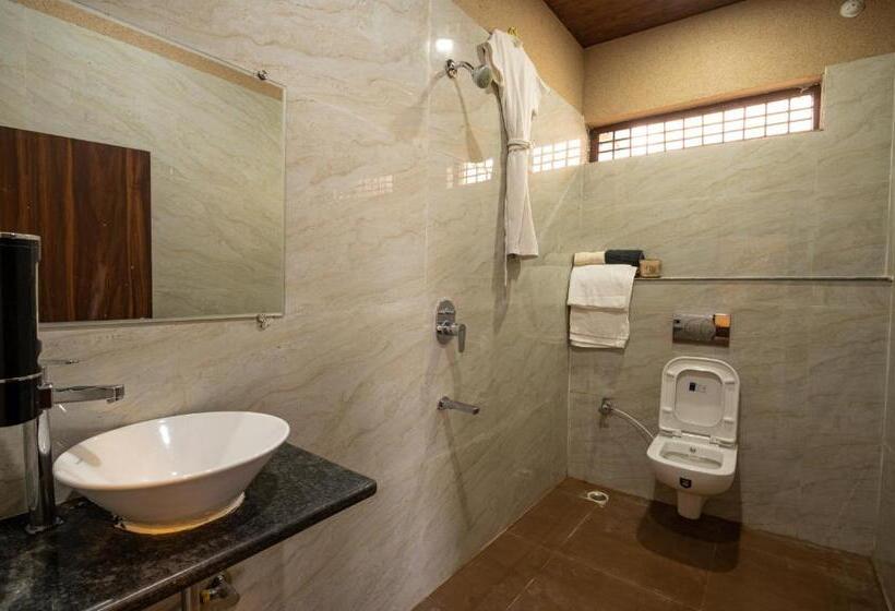 Номер Deluxe Вид на Сад, Takshshila Park And Resorts