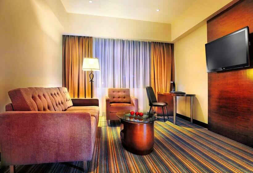 Президентский Люкс, Aston Makassar Hotel & Convention Center