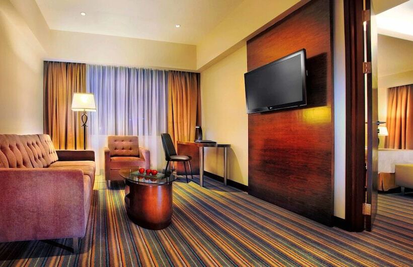 Президентский Люкс, Aston Makassar Hotel & Convention Center