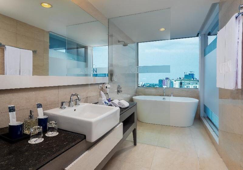 Президентский Люкс, Aston Makassar Hotel & Convention Center