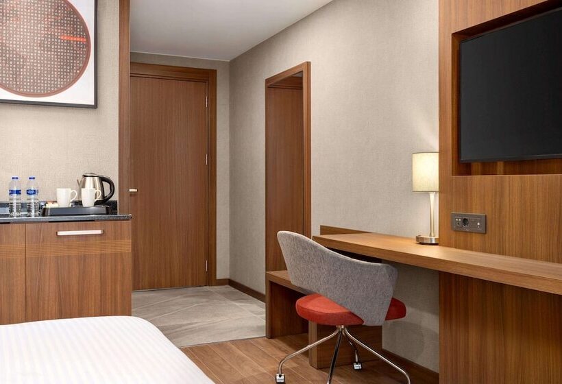 اتاق استاندارد با تخت دوبل برای معلولان, Ramada By Wyndham Adiyaman