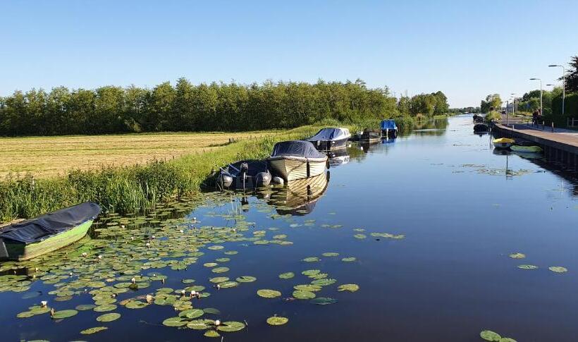 Номер Стандарт, Sweetlake
