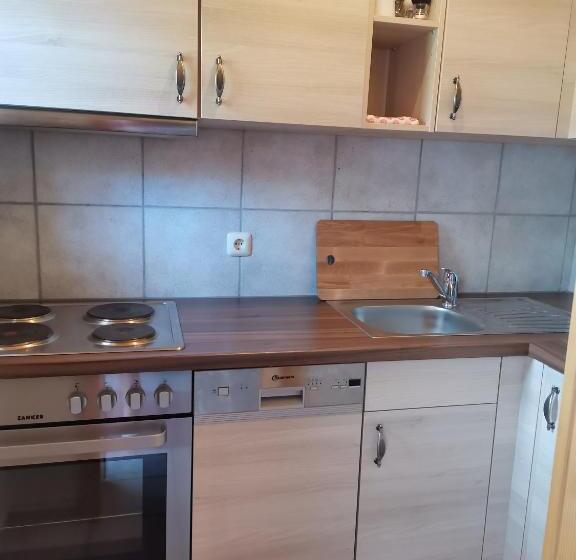 Apartamento 1 Dormitório Vista Jardim, Gästehaus Zunterer