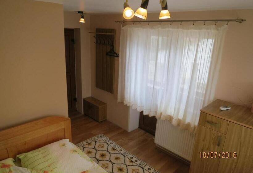 Дом 3 Спальни, Cetina