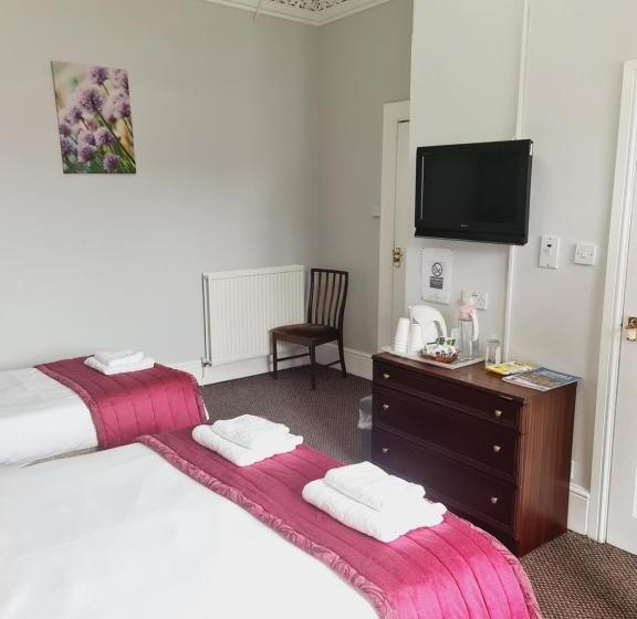 Семейный Номер, Dalry Guesthouse