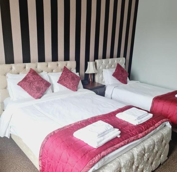חדר משפחתי, Dalry Guesthouse