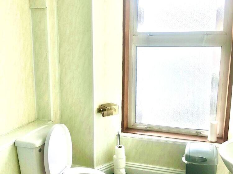 Номер Стандарт, Dalry Guesthouse