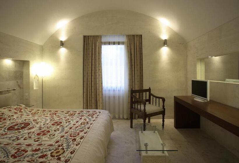 اتاق استاندارد, Kasr I Nehroz