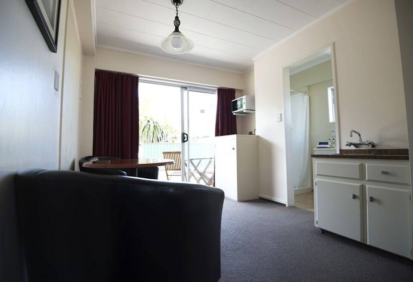 Студио Executive, Kapiti Gateway Motel
