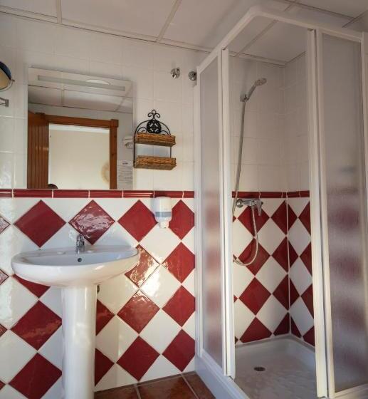 غرفة قياسية مزوَّدة بشُرفة, Hostal San Juan