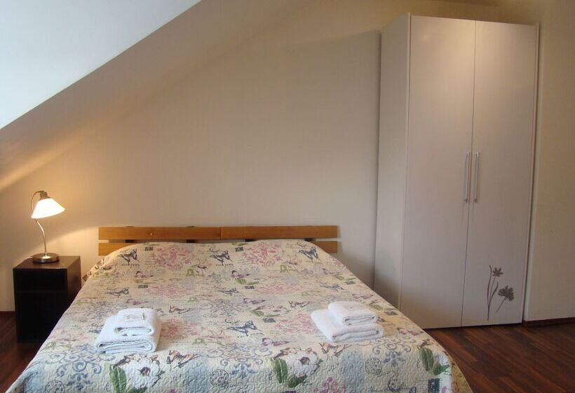 Escritório Estándar, Mystayprague Apartments