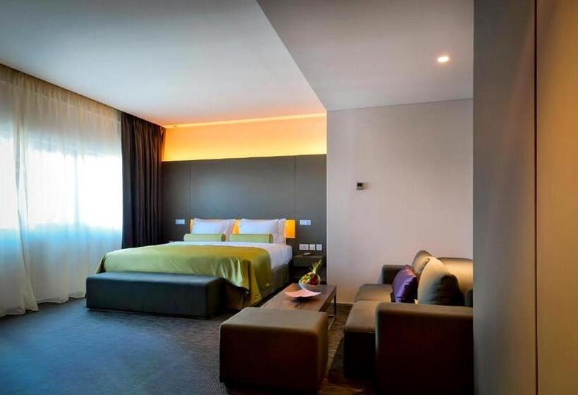 Номер Superior, 72 Sharjah Waterfront