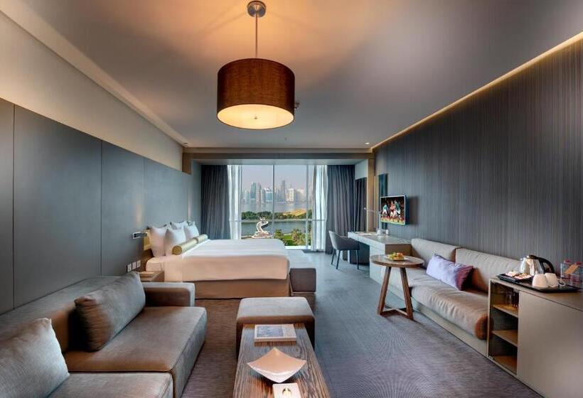 Номер Премиум, 72 Sharjah Waterfront