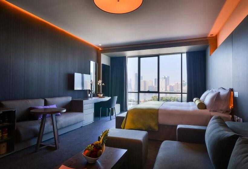 Family Suite, 72 Sharjah Waterfront