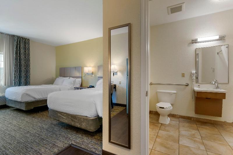 Студия Стандарт, Candlewood Suites Reading, An Ihg