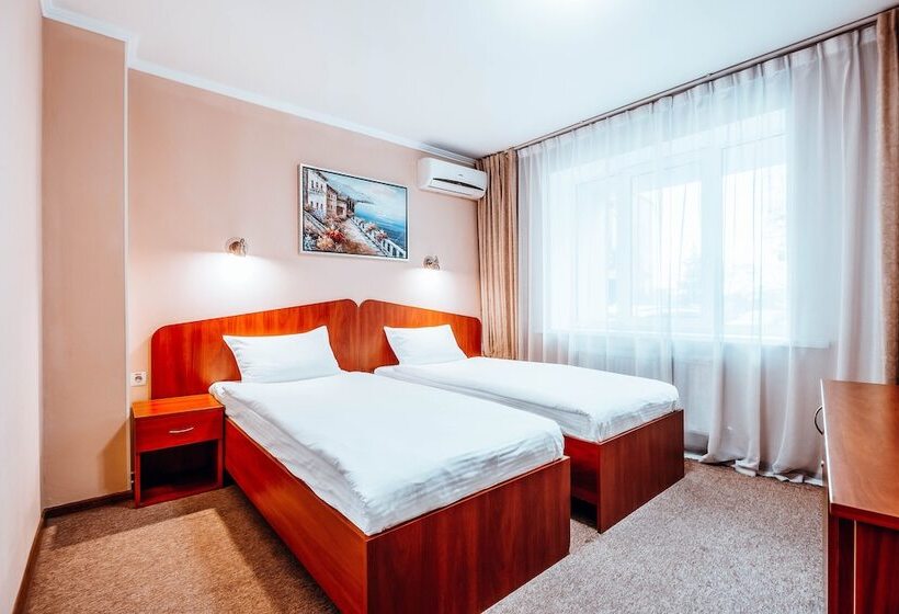 اتاق استاندارد, Black Sea Hotel Kyiv