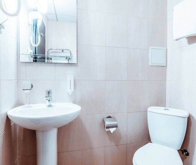 اتاق سوپریور, Black Sea Hotel Kyiv