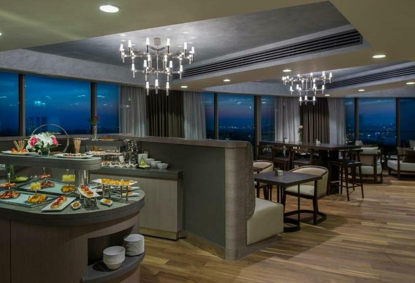行政房间, Hilton Istanbul Kozyatagi