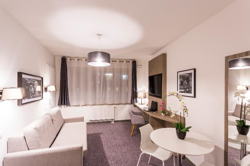 Quarto Superior, Intercity Teresopolis