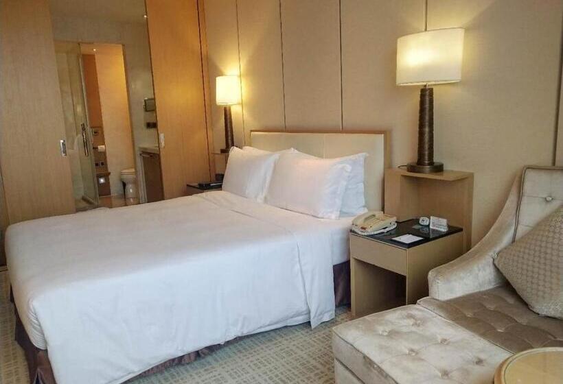 Номер Стандарт, Ramada Plaza Qiandeng Kunshan