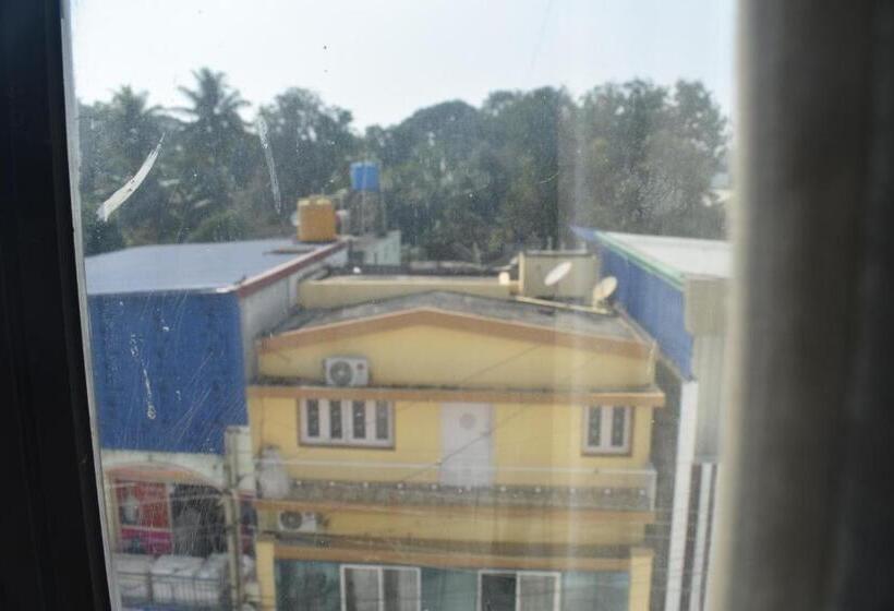 豪华房间, Royal Orchid Central Shimoga