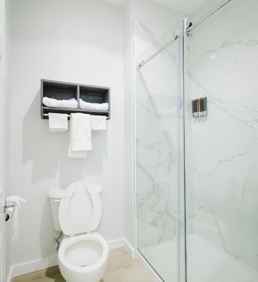 Номер Стандарт, Sapphire Inn And Suites