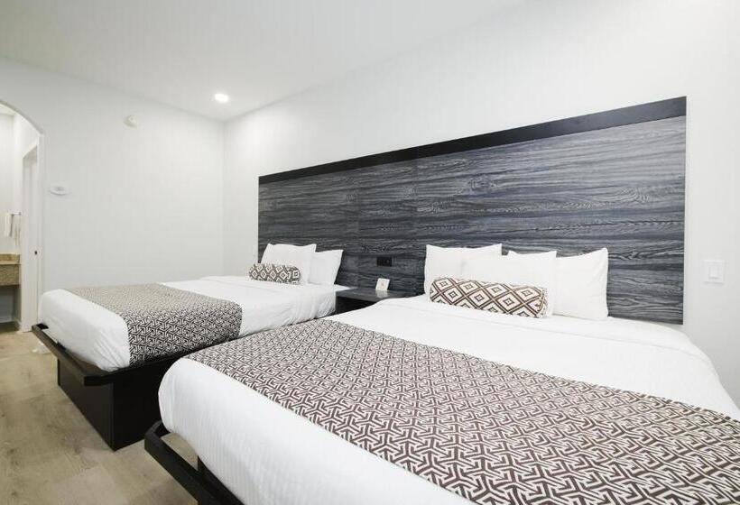 Номер Стандарт, Sapphire Inn And Suites